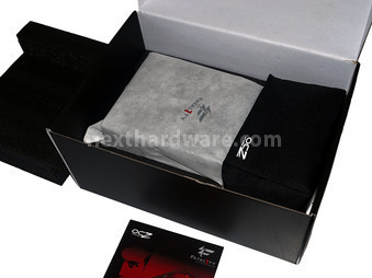 OCZ Fatal1ty 1000W 1. Confezione & Specifiche Tecniche 10