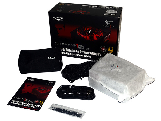 OCZ Fatal1ty 1000W 1. Confezione & Specifiche Tecniche 11