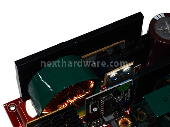 OCZ Fatal1ty 1000W 5. Componentistica & layout - Parte 2 5