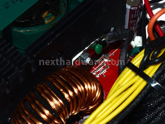 OCZ Fatal1ty 1000W 5. Componentistica & layout - Parte 2 13