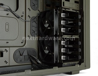 Corsair Vengeance C70 4. A closer look - Interno 9