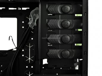 Thermaltake Level 10 GTS 6. Caratteristiche interne 1