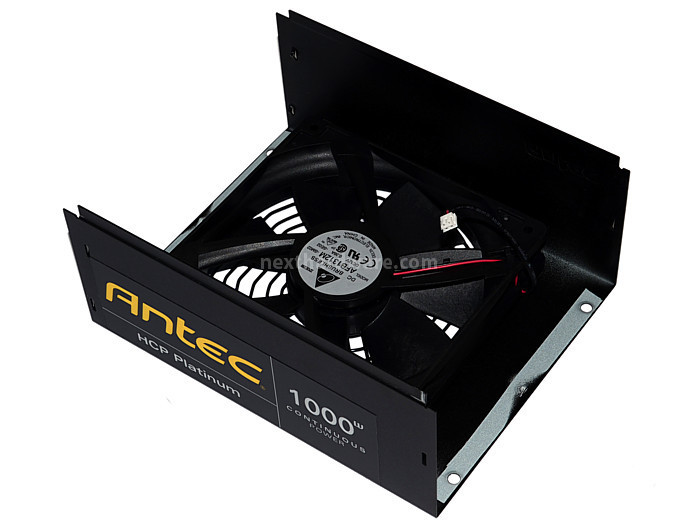Antec HCP 1000W Platinum 6. Interno: dissipatori & ventole 1