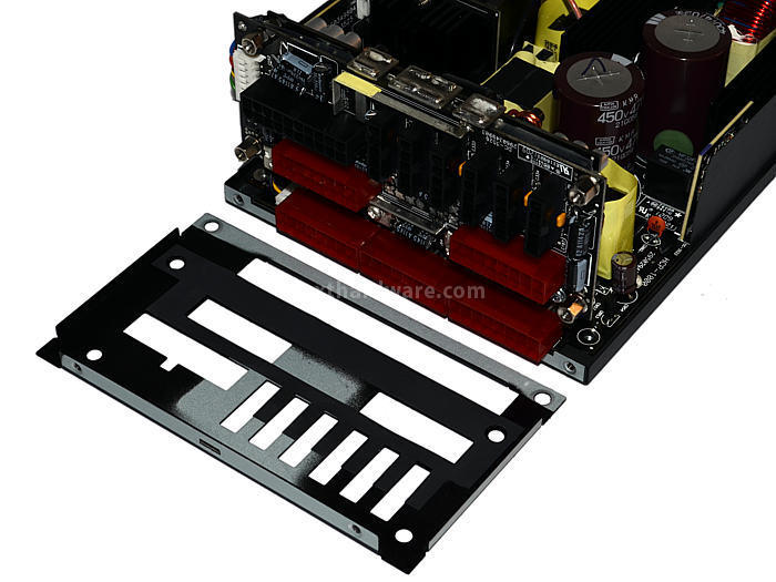 Antec HCP 1000W Platinum 4. Componentistica & layout - Parte 1 1