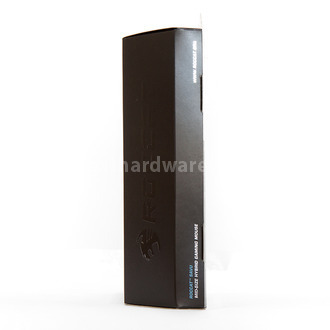 Roccat Savu 1. Packaging e bundle 4