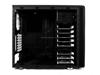 Fractal Design Define R4 Black Pearl 4. Analisi interna 1