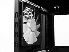 Fractal Design Define R4 Black Pearl 4. Analisi interna 9