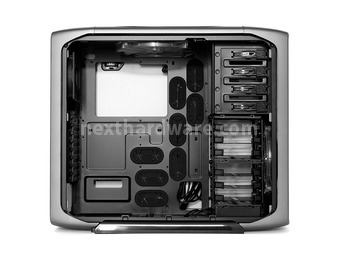 Corsair Graphite 600T Silver 5. Interno 1