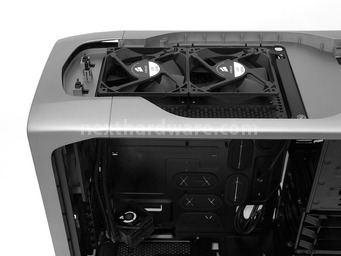 Corsair Graphite 600T Silver 7. Montaggio componenti 2