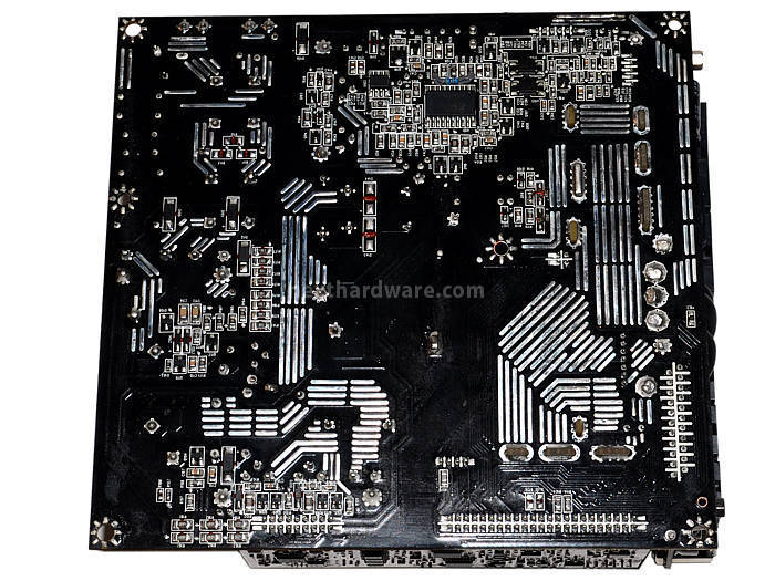 Corsair AX860i Digital 5. Componentistica & Layout - Parte 1 5