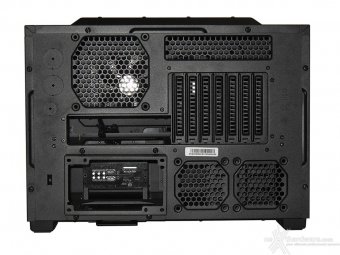 Cooler Master HAF XB 2. Esterno 9