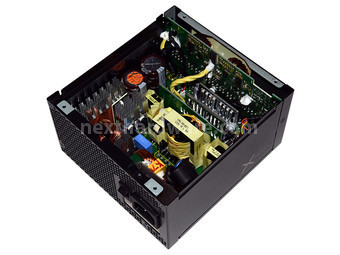 Seasonic X-750 80Plus Gold 3. Interno: come è fatto 3