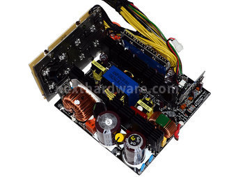 PC Power & Cooling Silencer Mk III 850W 4. Componentistica & Layout - Parte 1 3