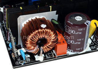 PC Power & Cooling Silencer Mk III 850W 5. Componentistica & Layout - Parte 2 5
