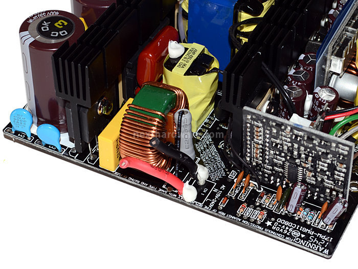 PC Power & Cooling Silencer Mk III 850W 5. Componentistica & Layout - Parte 2 1