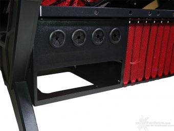Aerocool Strike-X Air 4. Visto da vicino - parte terza 3