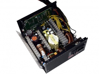 Antec HCG-850M 3. Interno: come è fatto 3