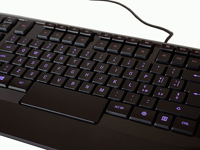 SteelSeries APEX Gaming Keyboard 4. Illuminazione e layout 4