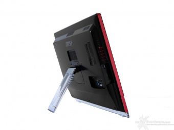 MSI AG2712A All-in-One Gaming PC 2. Visto da vicino 5