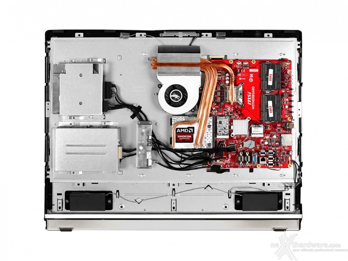 MSI AG2712A All-in-One Gaming PC 2. Visto da vicino 7