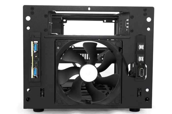 Cooler Master Elite 130 5. Raffreddamento 1