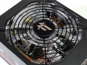 OCZ Fatal1ty 750W 6. Interno: dissipatori & ventola 4