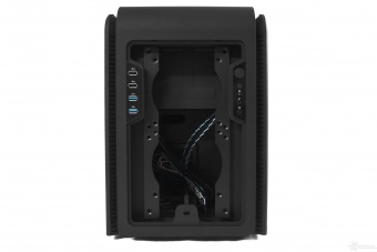 Aerocool DS Cube 2. Esterno 12