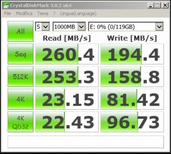ADATA DashDrive Elite SE720  7. CrystalDiskMark 3