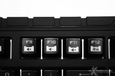 CM Storm Trigger Z 4. Illuminazione e tasti 6