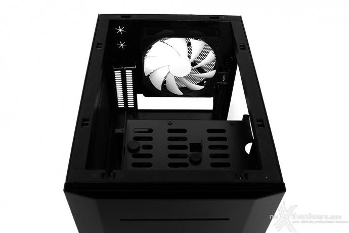 Cooltek W1 Window by Jonsbo 2. Esterno - Parte prima 11