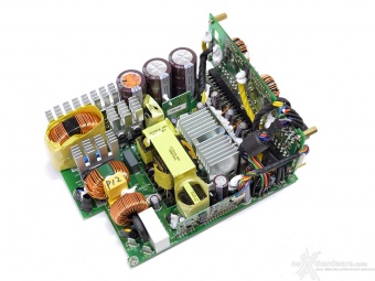 Seasonic Platinum 1200 4. Componentistica & Layout - Parte prima 3