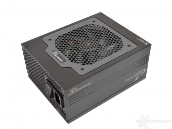 Seasonic Platinum 1200 2. Visto da vicino 1