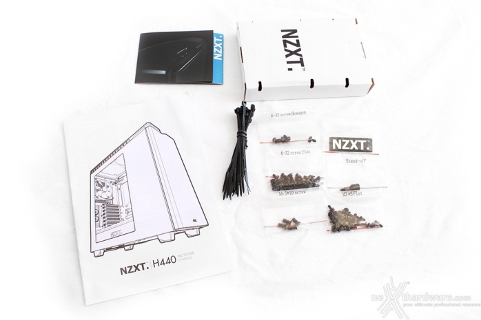 NZXT H440 1. Packaging e bundle  5