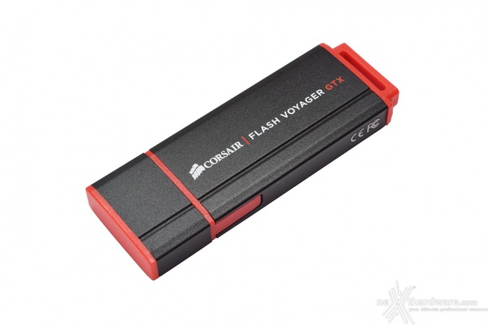 Corsair Flash Voyager GTX 256GB 1. Vista da vicino 4