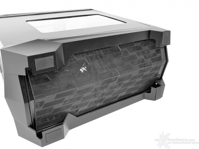 SilverStone RAVEN RV05 3. Esterno - Parte seconda 9