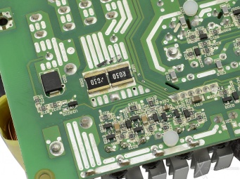 Seasonic Platinum 1050 4. Componentistica & Layout - Parte prima 6