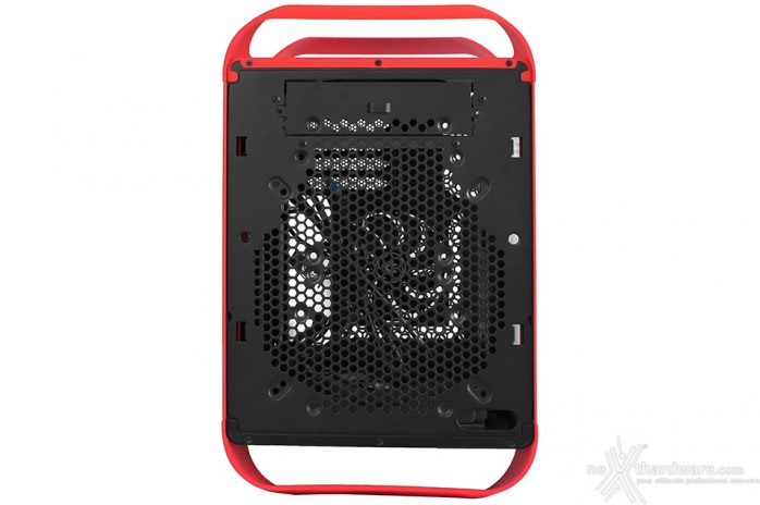 BitFenix Prodigy M Color 2. Esterno - Parte prima 6