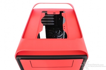 BitFenix Prodigy M Color 2. Esterno - Parte prima 8