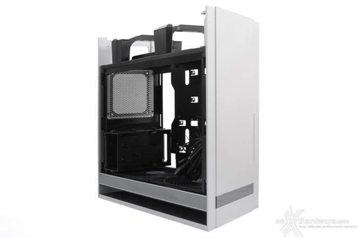 SilverStone Fortress FT05 4. Interno 3