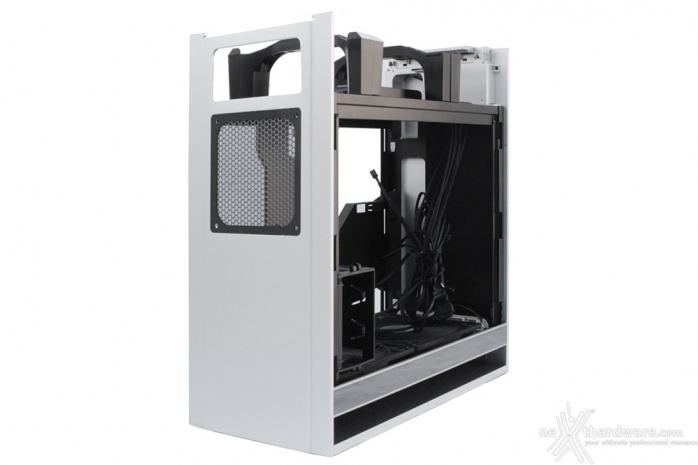 SilverStone Fortress FT05 4. Interno 5