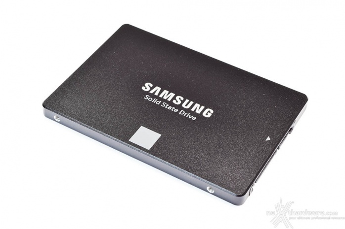 Samsung 850 EVO 500GB 2. Visto da vicino 1
