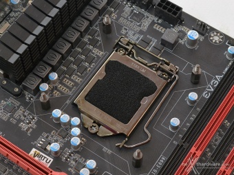 Corsair H110i GT 4. Installazione 4