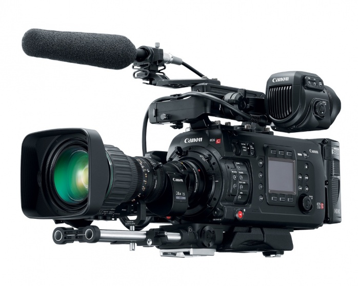 Canon annuncia la EOS C700 1