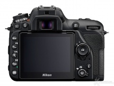 Nuova Nikon D7500 a 1.250 Dollari 6