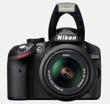 Nikon D3200, entry APS-C da 24MPixel e WiFi 4