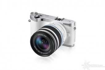 Samsung NX300, APS-C 3D da 20MPixel e video 1080 60p 3