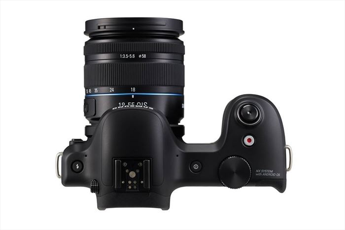 Galaxy NX, la mirrorless con Android 3