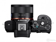 Sony annuncia ufficialmente la A7 e la A7R 3