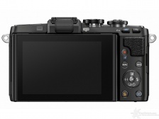 Olympus ha annunciato la PEN E-PL7 4