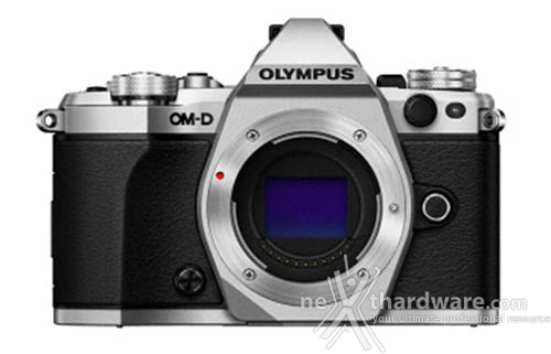Prime immagini della Olympus E-M5II 1